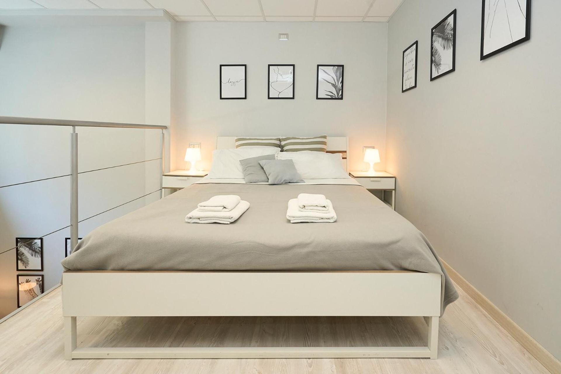 Design White Loft - Ac Wifi 10 Minutes From Duomo Appartement Milaan Buitenkant foto
